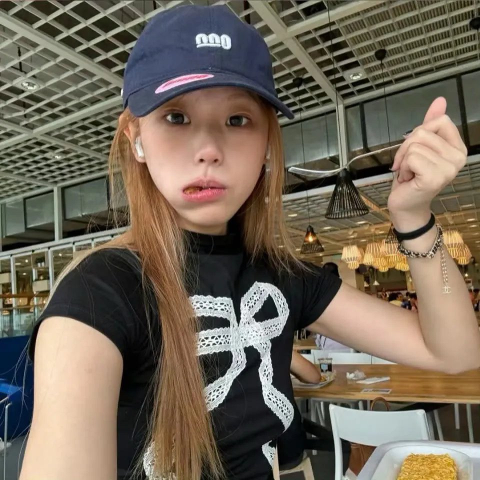 小鱼莉莉